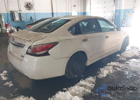 2014 Nissan Altima 2.5 S from USA, damaged, VIN 1N4AL3AP3EC279285